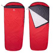 Zwei rote Alpin Loacker Biwaksäcke mit Membrane, einer geschlossen, einer teilweise geöffnet, zeigen das leichte, wetterfeste Design mit Kordelzug und 2-Wege-Reißverschluss.