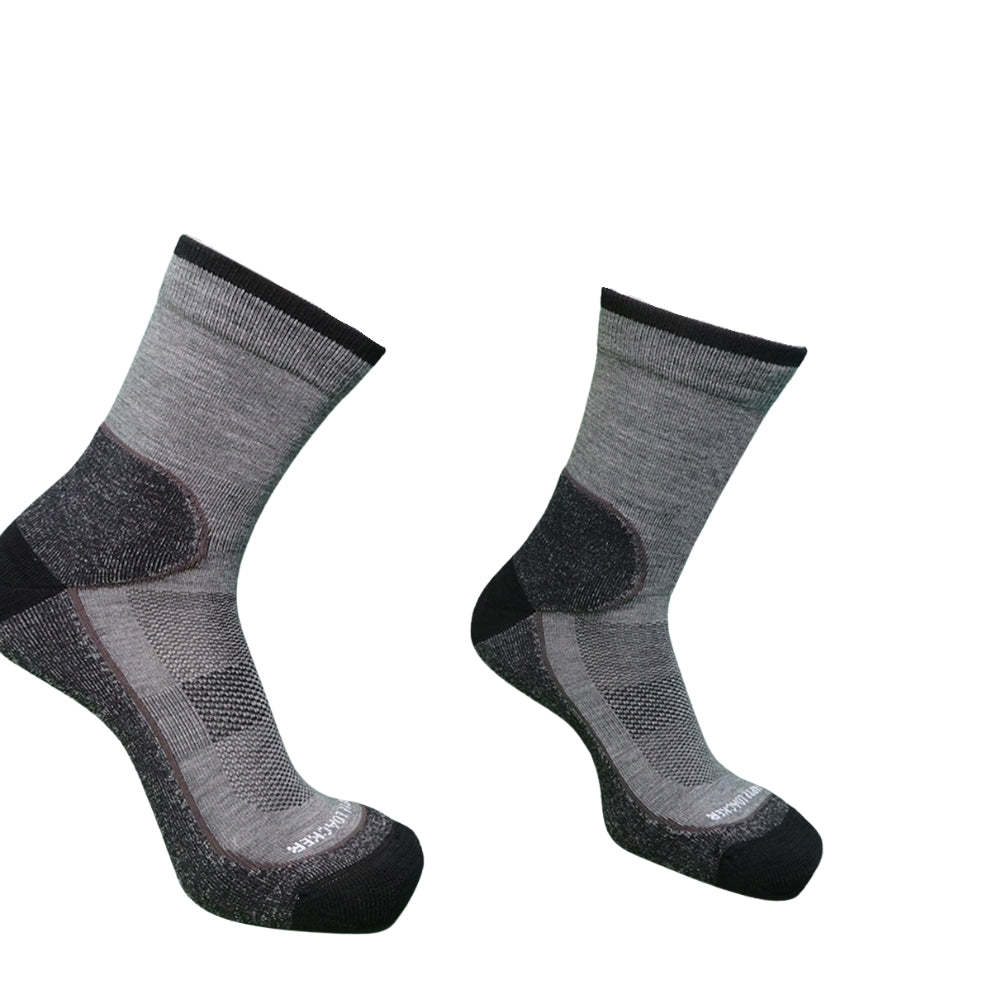 Leichte Merino Wandersocken Herren & Damen, ideal für Outdoor-Aktivitäten. Graue Mid-Calf-Socken mit verstärkten Fersen und Zehen, nahtloses Design, optimaler Komfort und Passform.