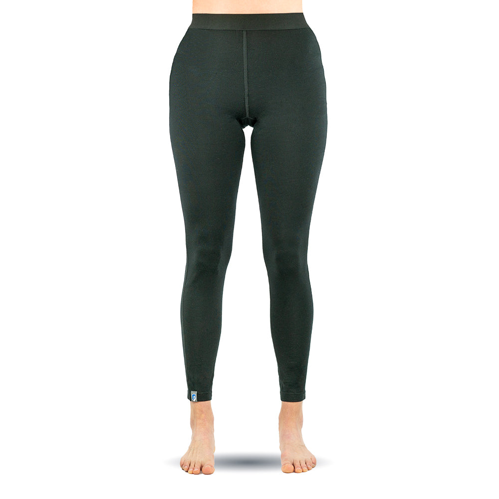 Lange Merino Unterhose Damen 150 g/m2, eng anliegend, aus elastischem, isolierendem Stoff, ideal für Outdoor-Abenteuer und vielseitige Aktivitäten.