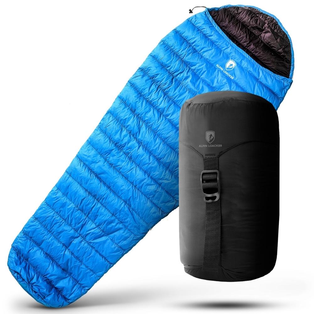 Leichter Sommer Daunenschlafsack mit blauem Mumien-Design und schwarzem Kompressionssack, ideal für Reisen und Outdoor-Abenteuer, kompakt und ultraleicht.