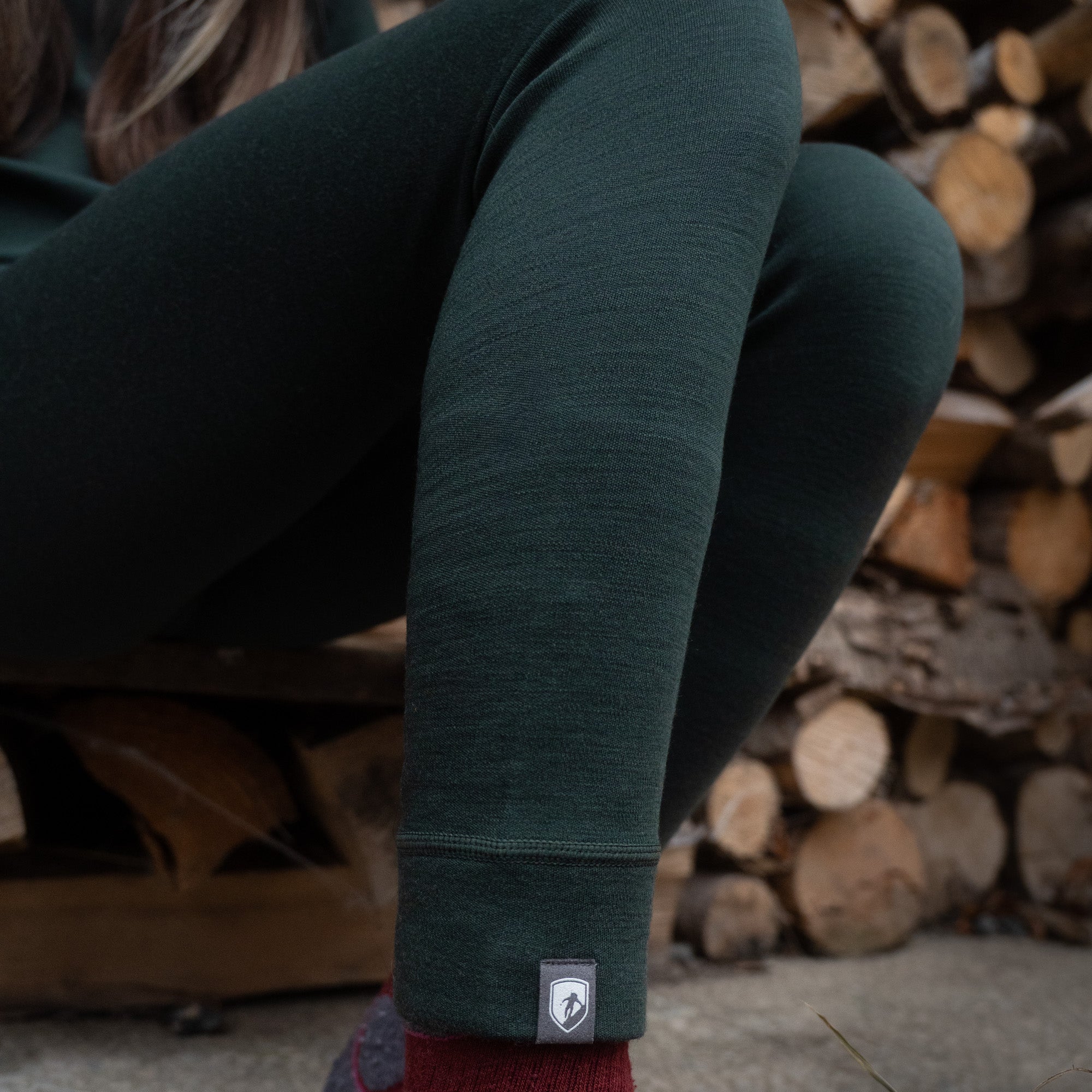 Detailaufnahme des Merino Sets für Kinder in grün, 100% Merinowolle