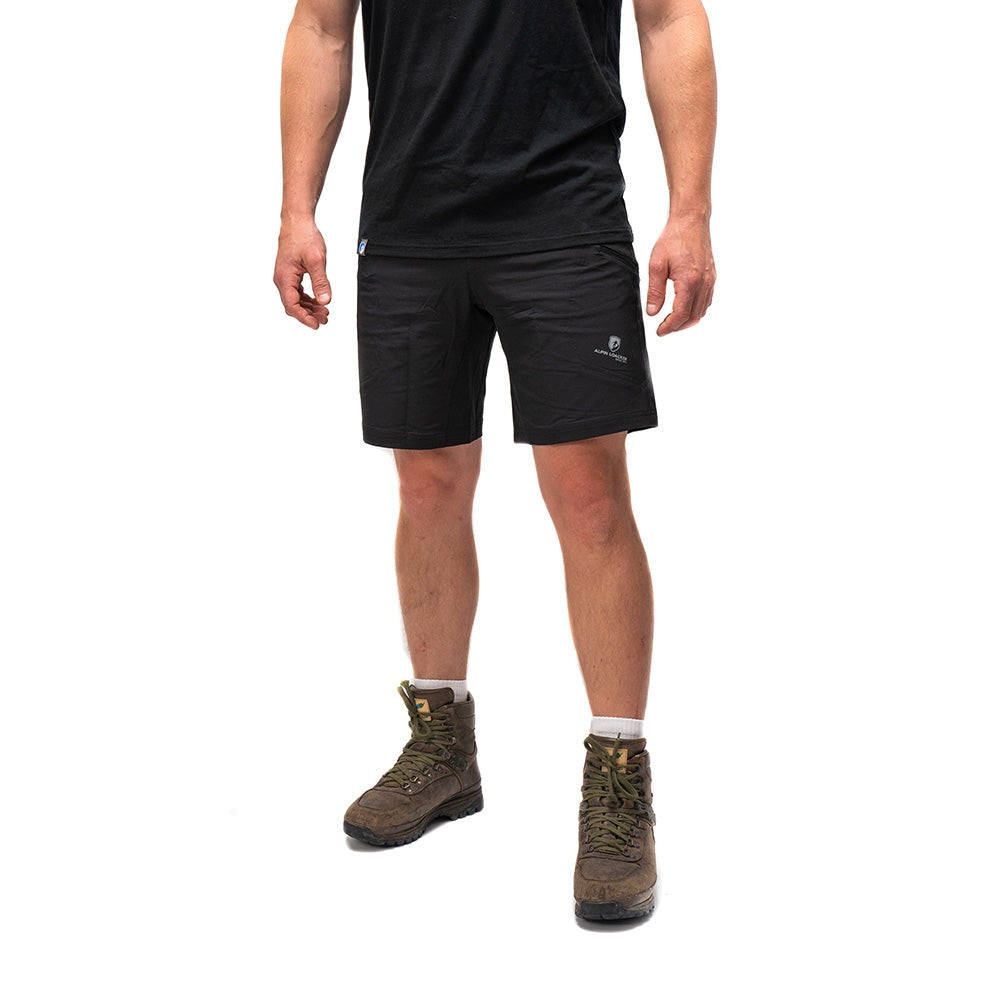 Alpin Loacker pantalones cortos de montaña para hombre en color negro