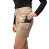 Alpin Loacker Pantalón corto de montaña negro para mujer con bolsillos laterales en color beige