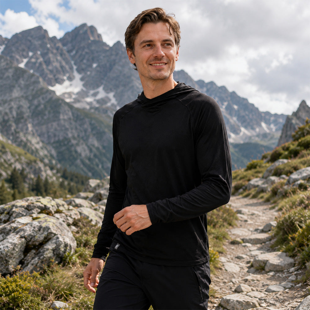 merino-sunhoodie-schwarz-herren.jpg