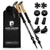 Teleskop Wanderstöcke aus Carbon mit ergonomischen Griffen und Transporttasche, ideal für sicheres Wandern und Trekking, inklusive Zubehör.