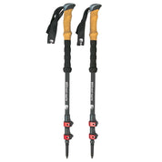 Ersatzteile Alpin Loacker Teleskopstöcke, Nahaufnahme von Griff und Spitze eines Wanderstocks, ideal zur Reparatur oder Verbesserung Ihrer Outdoor-Ausrüstung.